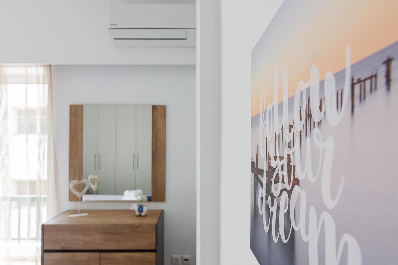 Renovated Apartment Next To Panathenaic Stadium Atenas Exterior foto